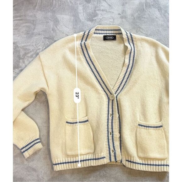 Women’s Striped Cream Cardigan Sweater SMALL - Picture 5 of 7